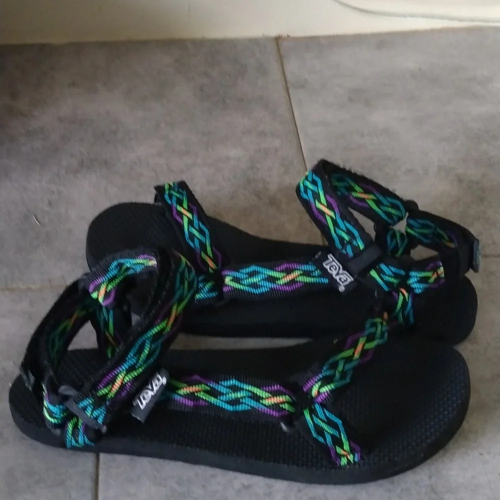 TEVA SANDALS - Picture 2 of 9